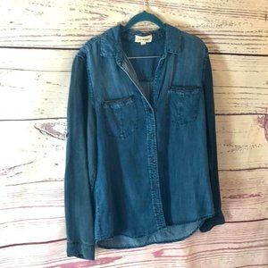 Like New Cloth & Stone Chambray Two Tone Shirt Medium